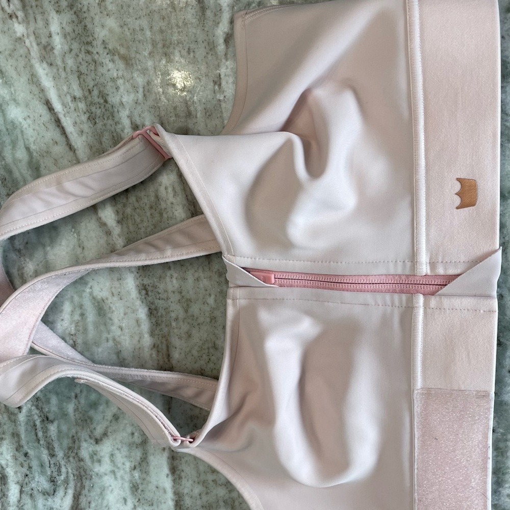 She fit 1luxe blush bra